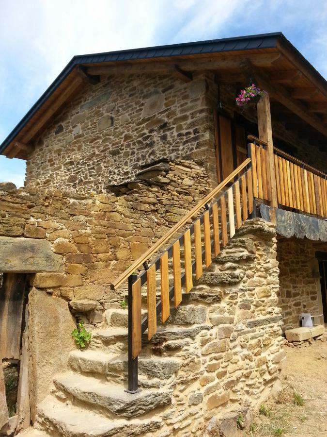 CASA RURAL Calma del Lago Triufe Exterior foto